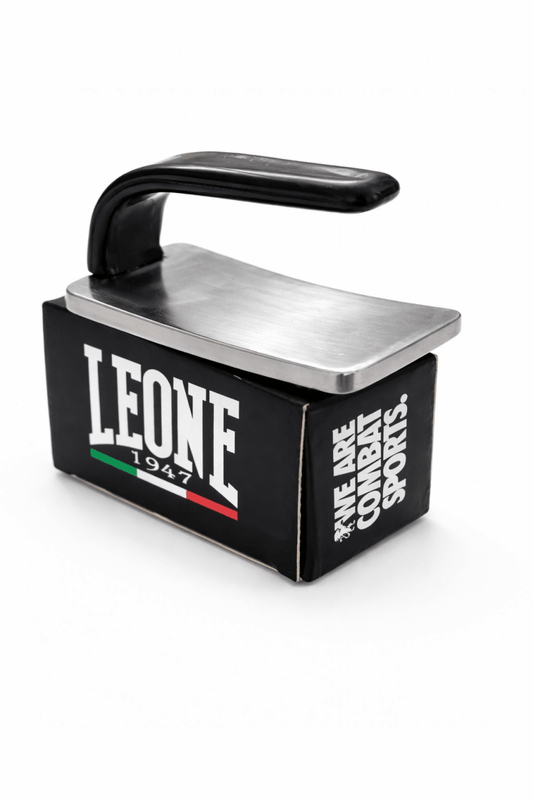 Fer de soins Leon - Soigneurs - Compétitions - Coach - Boxing - FIGHTWATCH